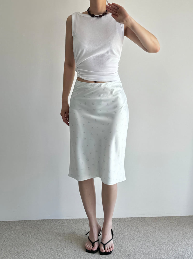 Roomk - Korean Women Fashion - #momslook - Floral Skirt - 7