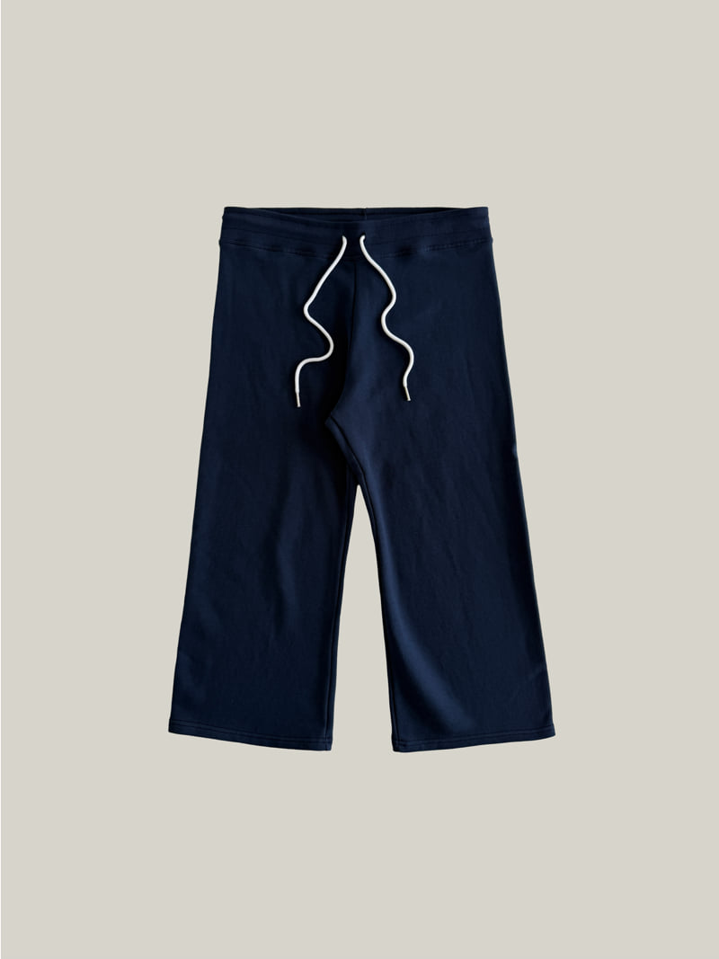 Roomk - Korean Women Fashion - #thelittlethings - Capri Banding Pants