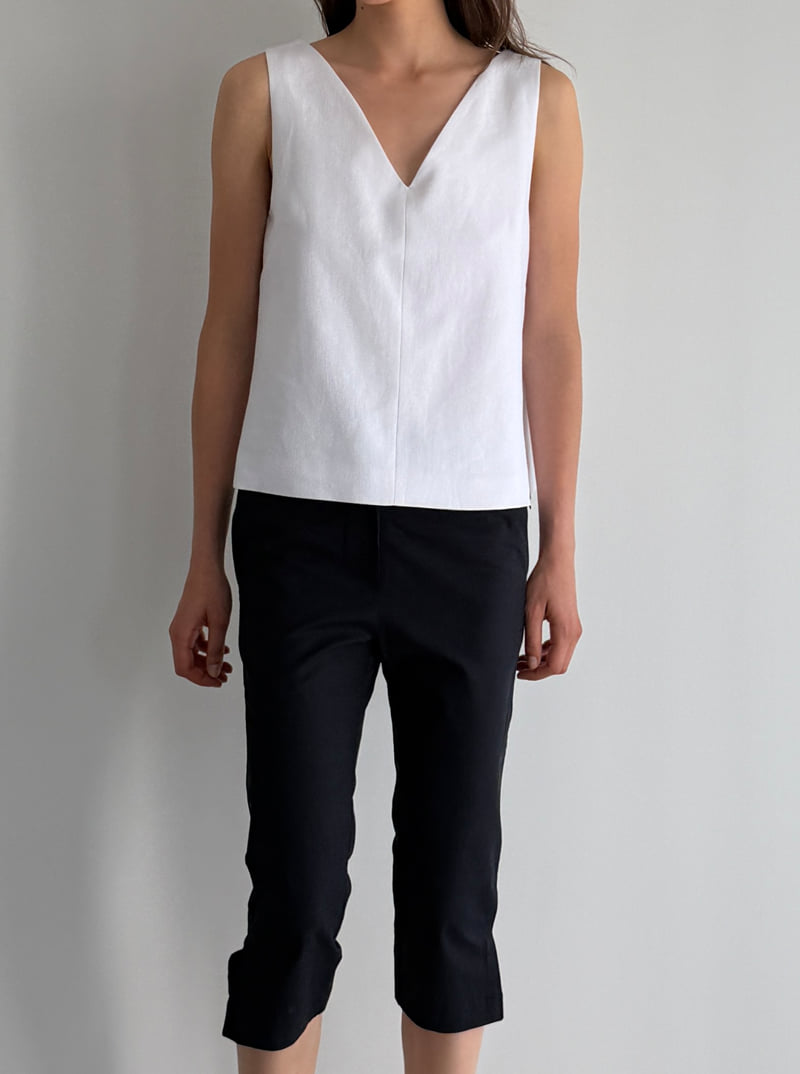 Roomk - Korean Women Fashion - #womensfashion - Classic Sleeveless - 3