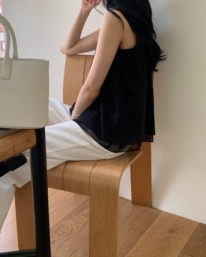 Something Else - Korean Women Fashion - #momslook - Falling Square-Neck Sleeveless Blouse - 8