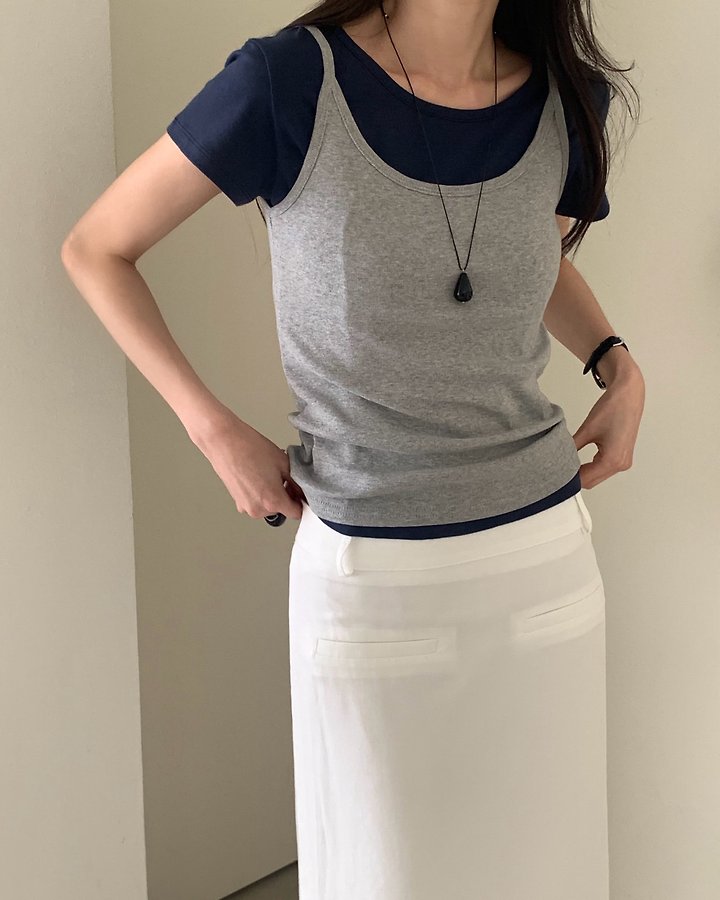 Something Else - Korean Women Fashion - #momslook - Beginning Round-Neck Short-Sleeve Tee - 2