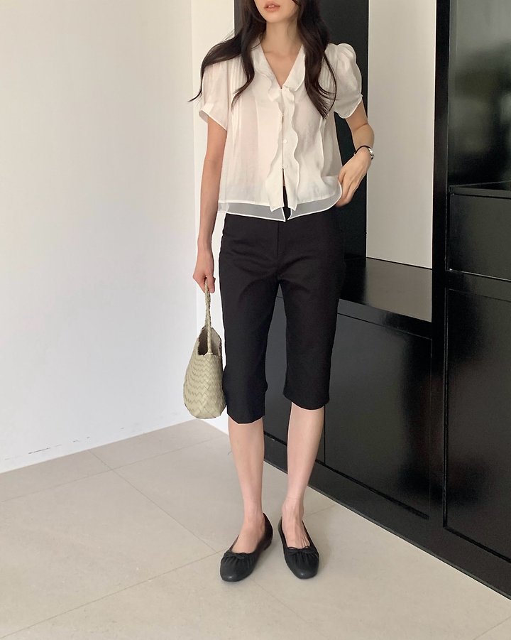 Something Else - Korean Women Fashion - #momslook - Riden Capri Pants - 3