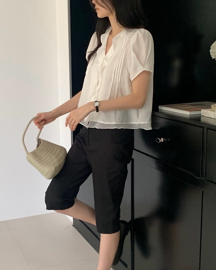 Something Else - Korean Women Fashion - #momslook - Riden Capri Pants - 5