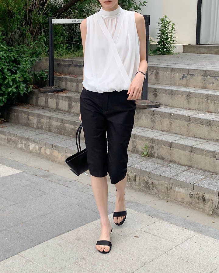 Something Else - Korean Women Fashion - #momslook - Riden Capri Pants - 7