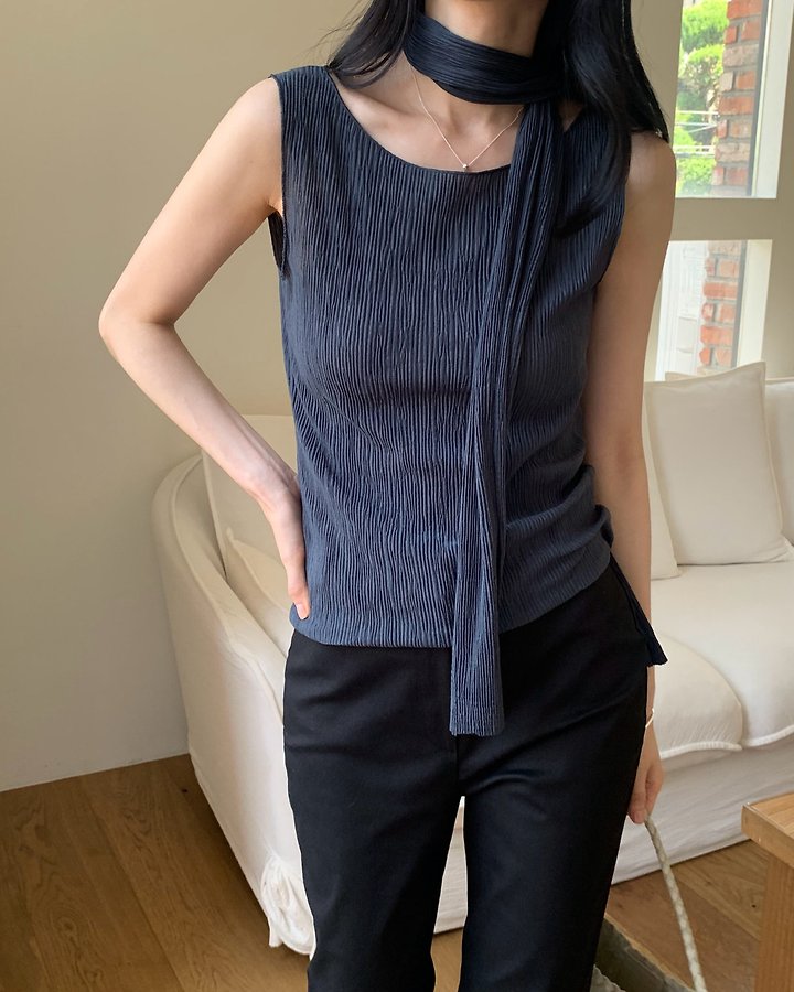 Something Else - Korean Women Fashion - #womensfashion - Amor Pleated Sleeveless Top - 11