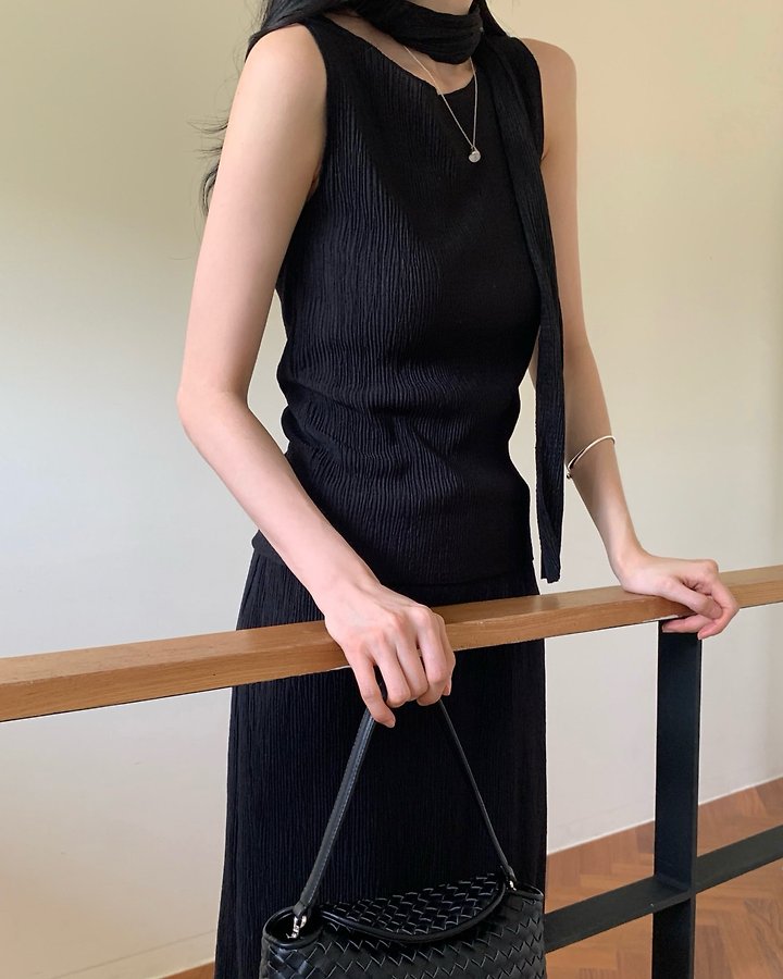 Something Else - Korean Women Fashion - #womensfashion - Amor Pleated Sleeveless Top - 7