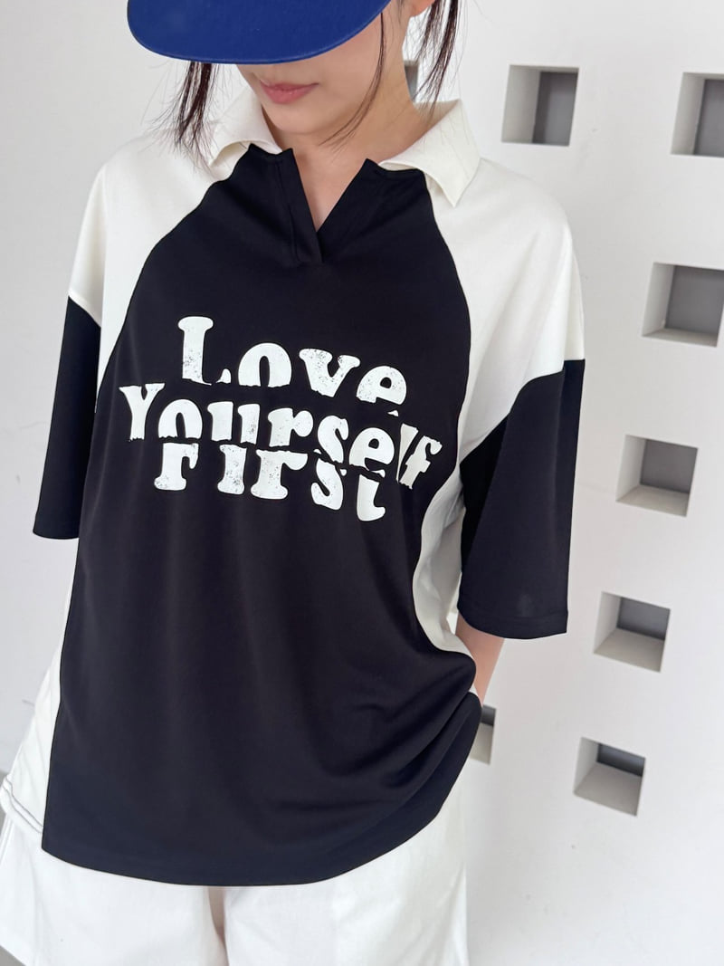Theres - Korean Women Fashion - #restrostyle - Love Collar Tee - 10