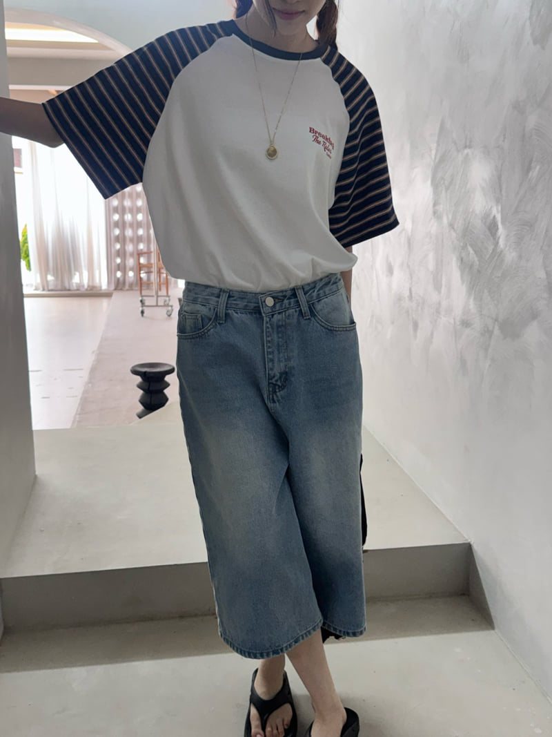 Theres - Korean Women Fashion - #momslook - Breaking Tee - 4