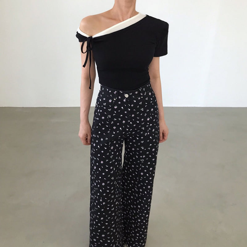 Twomoon - Korean Women Fashion - #momslook - Melodian Sleeveless Top - 7