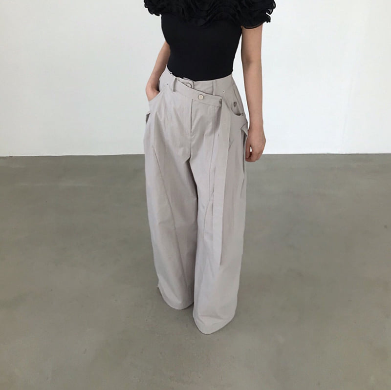 Twomoon - Korean Women Fashion - #vintageinspired - Character Belted Pants - 2