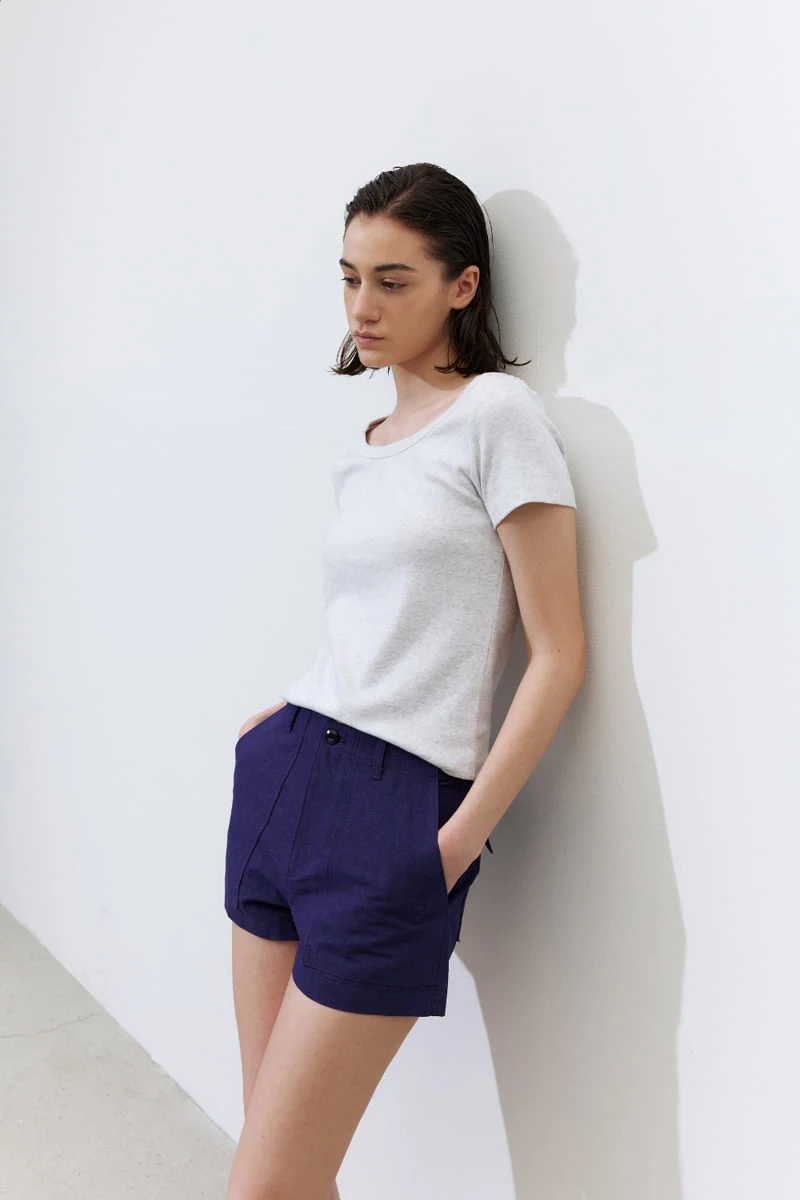 Understanding - Korean Women Fashion - #vintagekidsstyle - Deep U-neck Short Sleeve Tee - 2