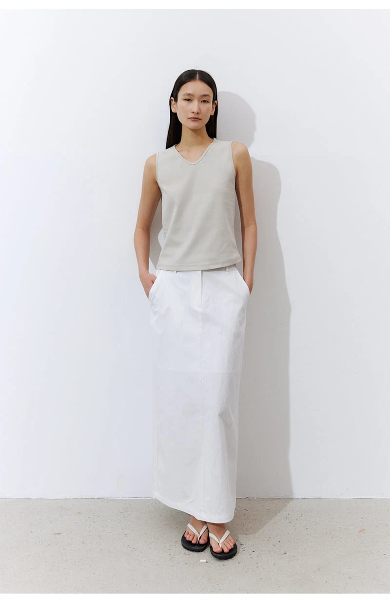 Understanding - Korean Women Fashion - #womensfashion - Narrow V-neck Sleeveless