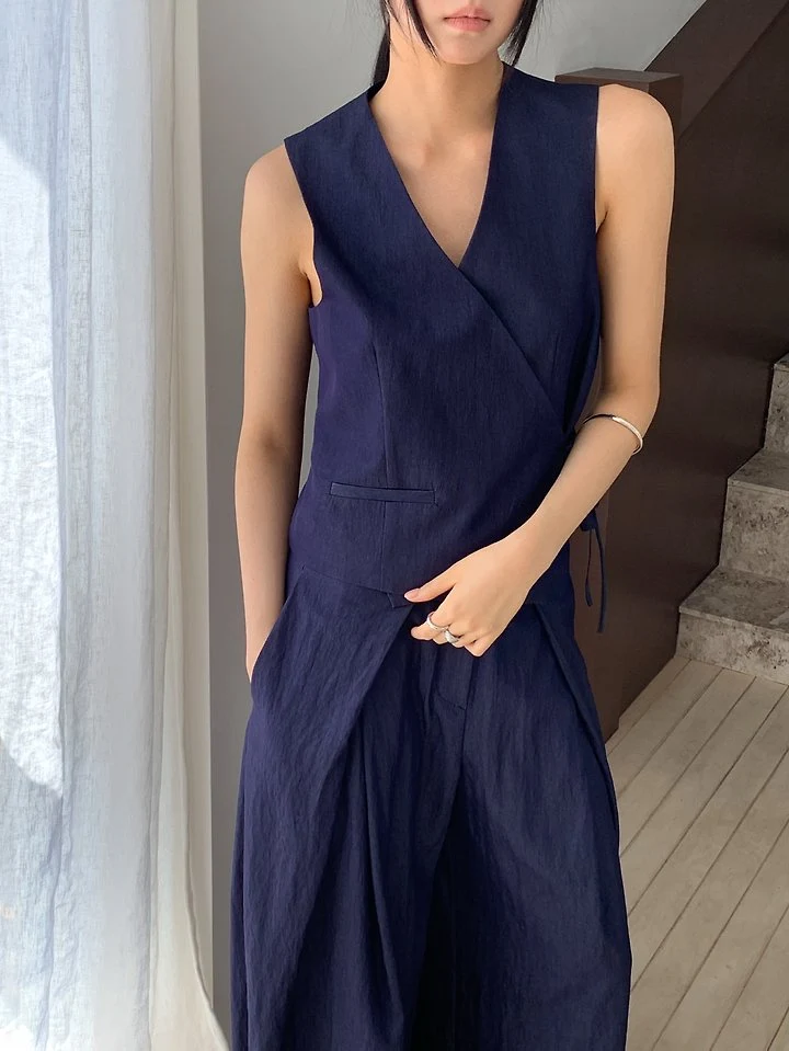 Vive L - Korean Women Fashion - #momslook - Mare Wrap Vest - 3