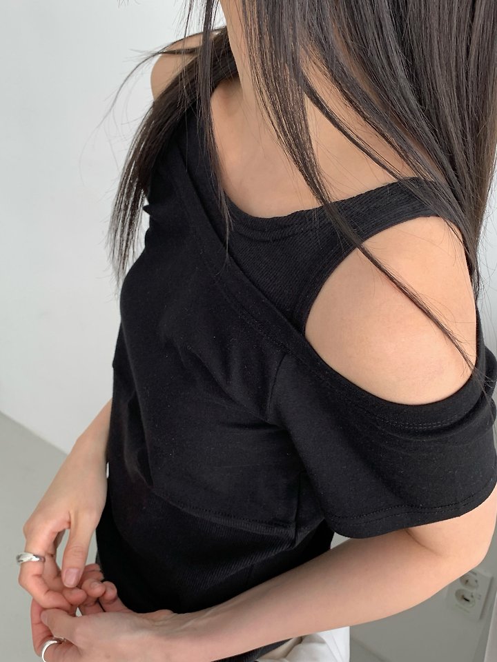 Vive L - Korean Women Fashion - #momslook - Rose Double-Layer Tee - 2