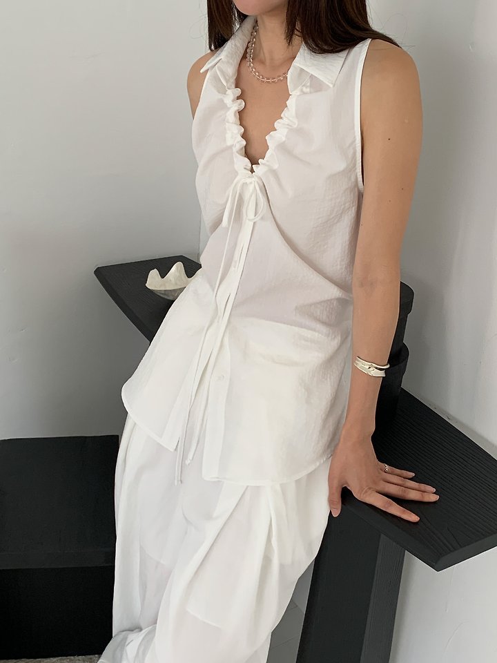 Vive L - Korean Women Fashion - #shopsmall - Tunnel Sleeveless Blouse - 7