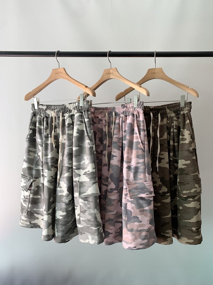 Vive L - Korean Women Fashion - #shopsmall - Camo Bermuda Pants