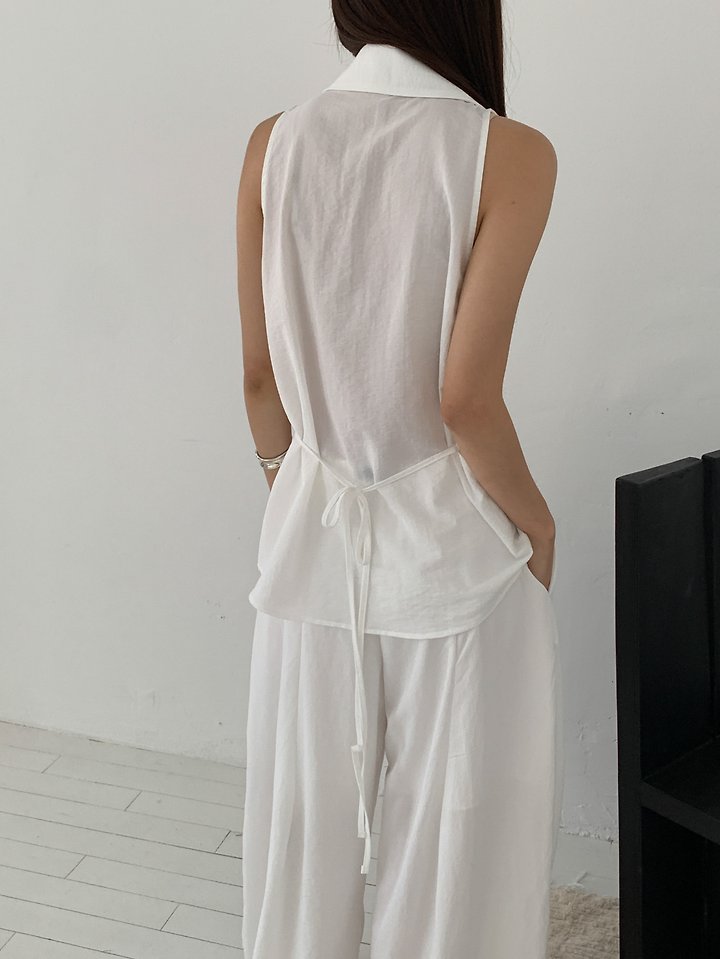 Vive L - Korean Women Fashion - #vintagekidsstyle - Tunnel Sleeveless Blouse - 3