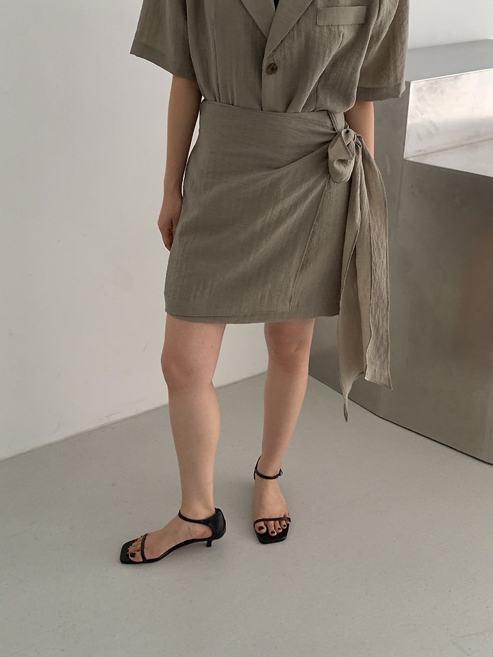 Vive L - Korean Women Fashion - #womensfashion - Belt Ribbon Skirt - 3