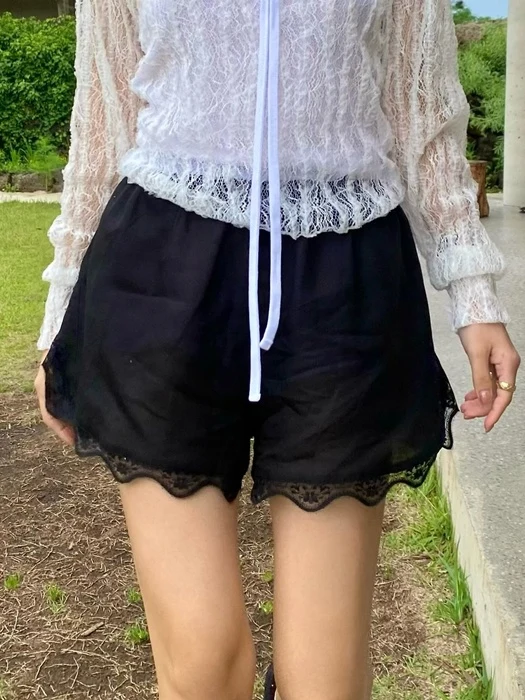 Loro Shorts