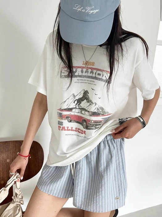 Star Leon Tee Star Leon Tee