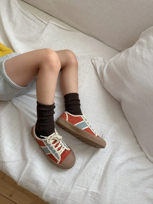 Eyelet Socks