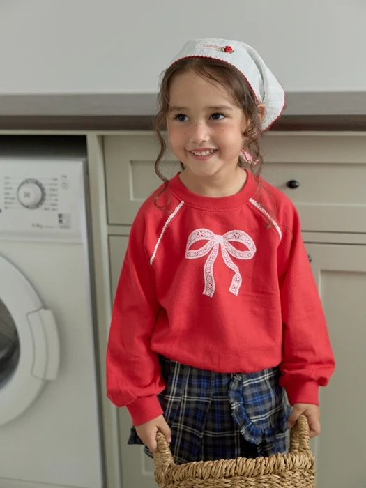 Raglan Ribbon Sweatshirt
