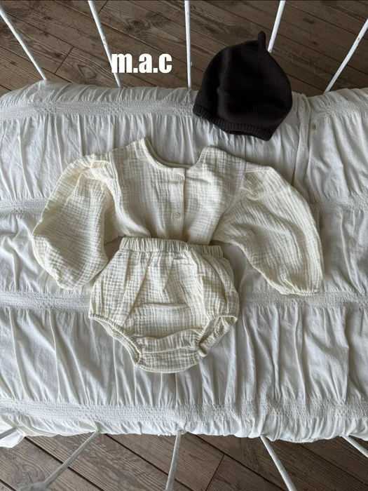 Yoru Top Bottom Set
