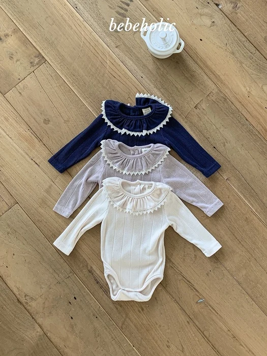Via Ruffle Suit