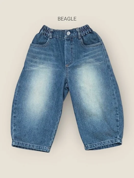 Curved Blue Jeans