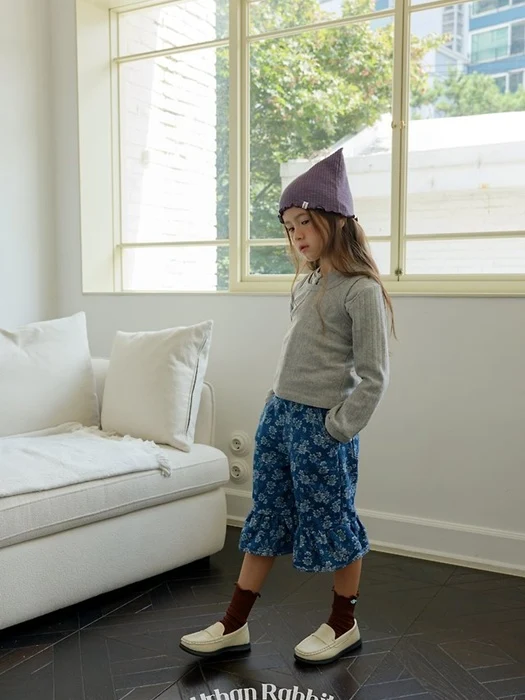 Flower Frill Bermuda Pants
