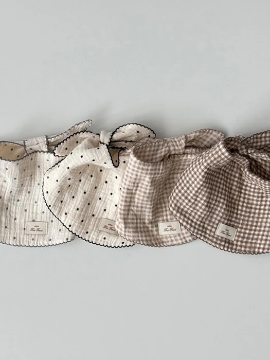 Scarf Bib