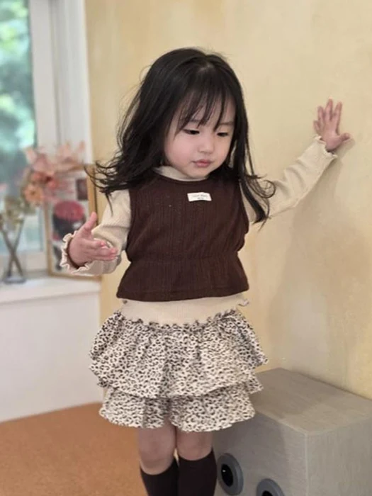 Yahoo Vest