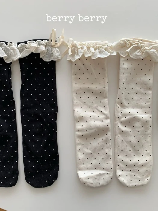 Dot Knee Socks