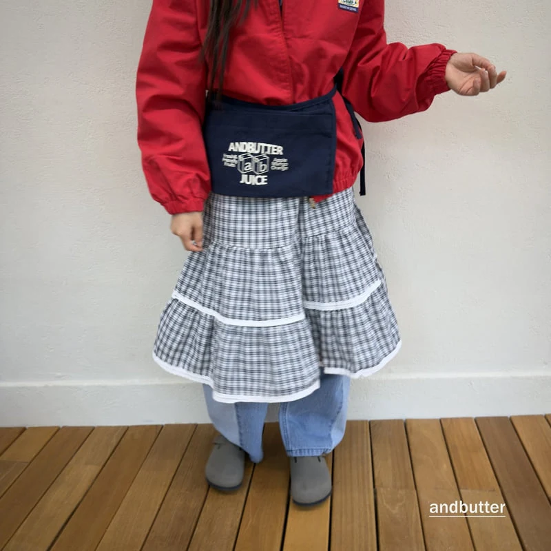 Andbutter - Korean Children Fashion - #kidzfashiontrend - Curved Contrast Denim - 10
