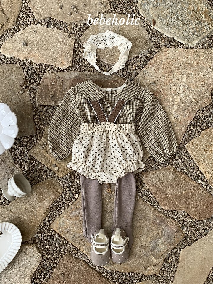 Bebe Holic - Korean Baby Fashion - #babyoninstagram - Leaf Suspender Bloomers - 3