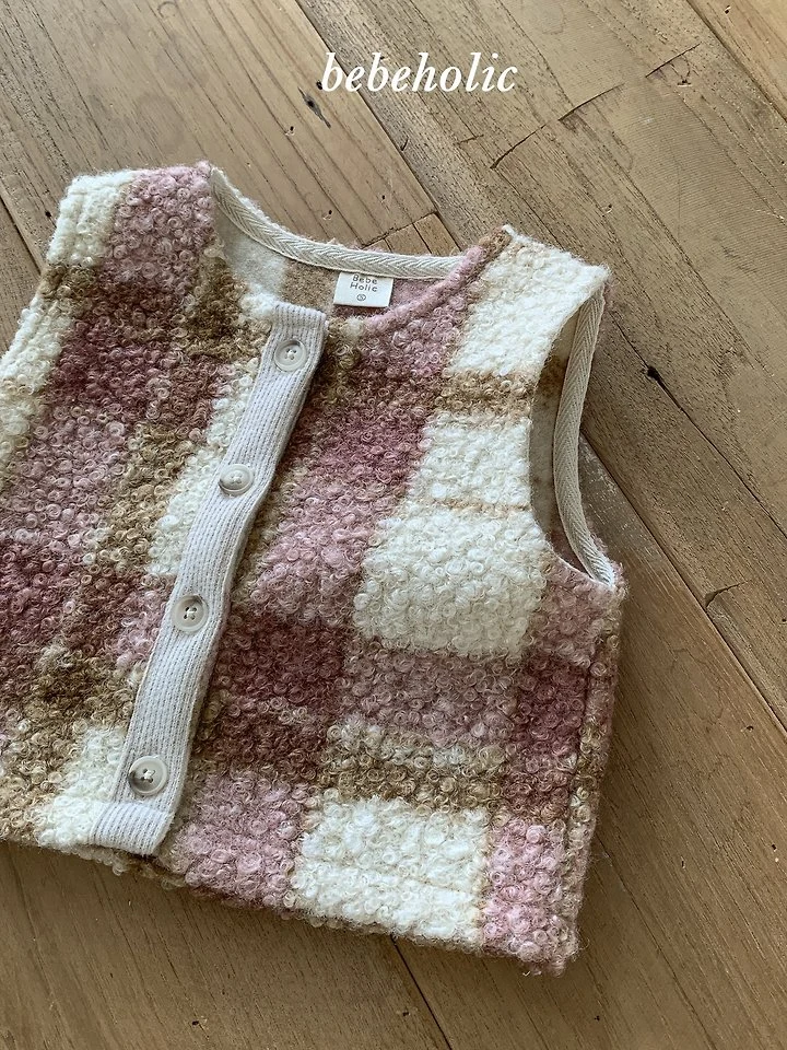 Roy Check Vest by Bebe Holic for Baby - view 10