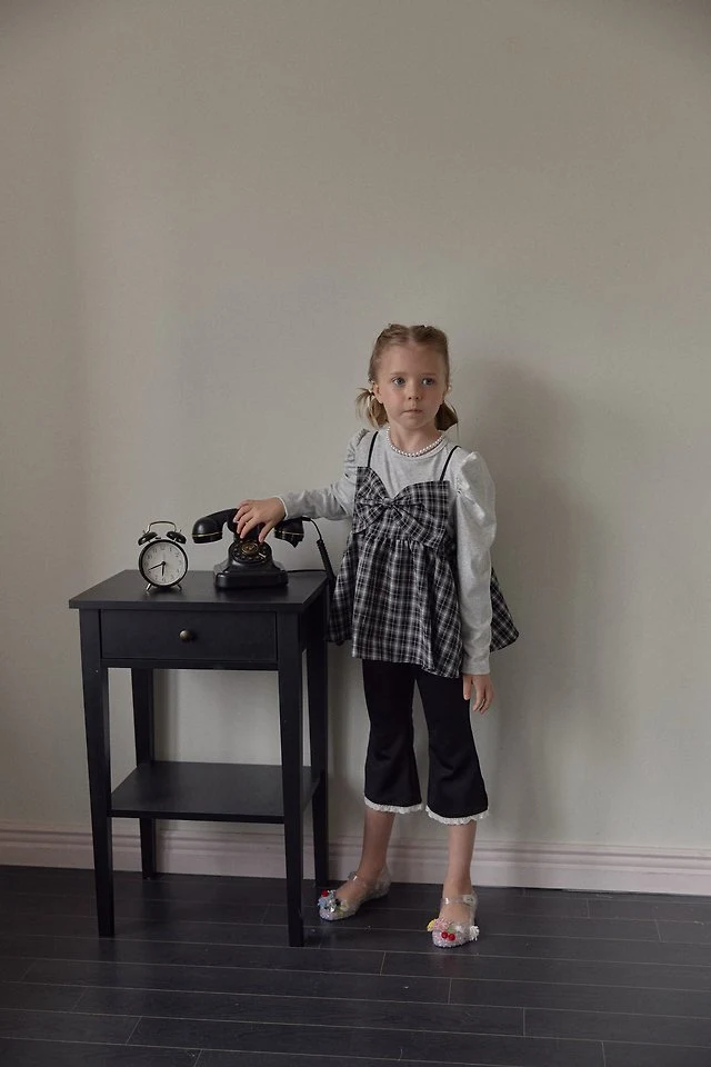Berry Berry - Korean Children Fashion - #kidzfashiontrend - Capri Pants - 4