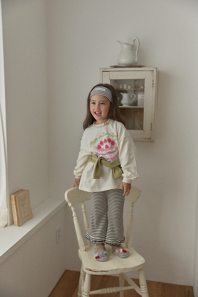 Berry Berry - Korean Children Fashion - #magicofchildhood - Chuka Tee - 12