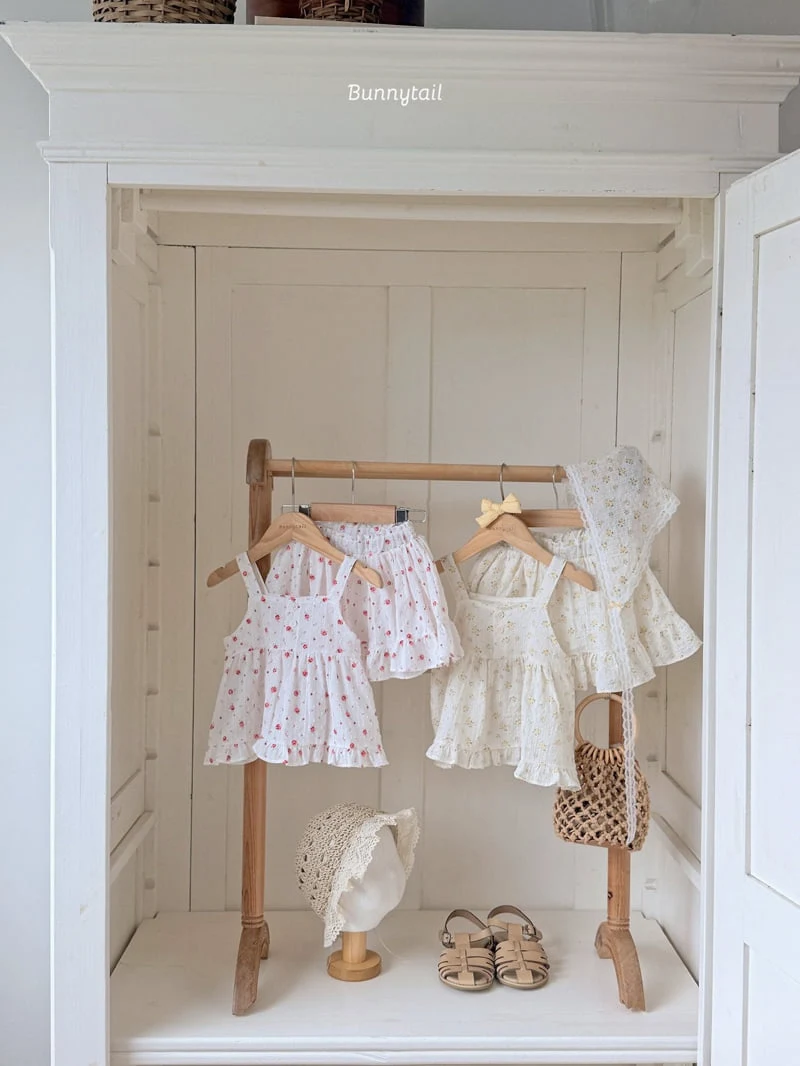 Bunnytail - Korean Children Fashion - #kidsshorts - Flower Blouse - 12