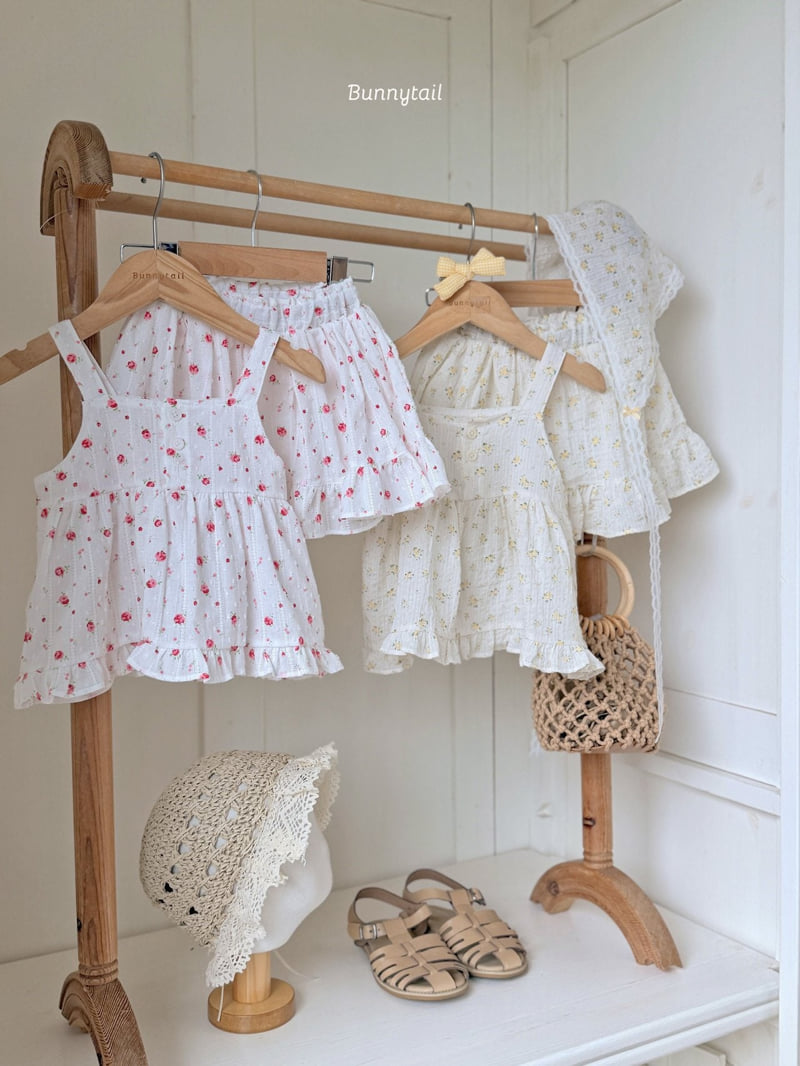 Bunnytail - Korean Children Fashion - #littlefashionista - Flower Blouse - 2