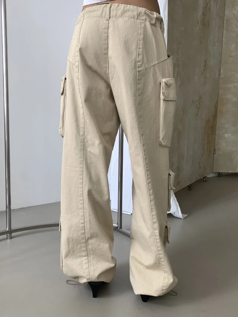 Chav - Korean Women Fashion - #momslook - Beetroot Cargo Pants - 10