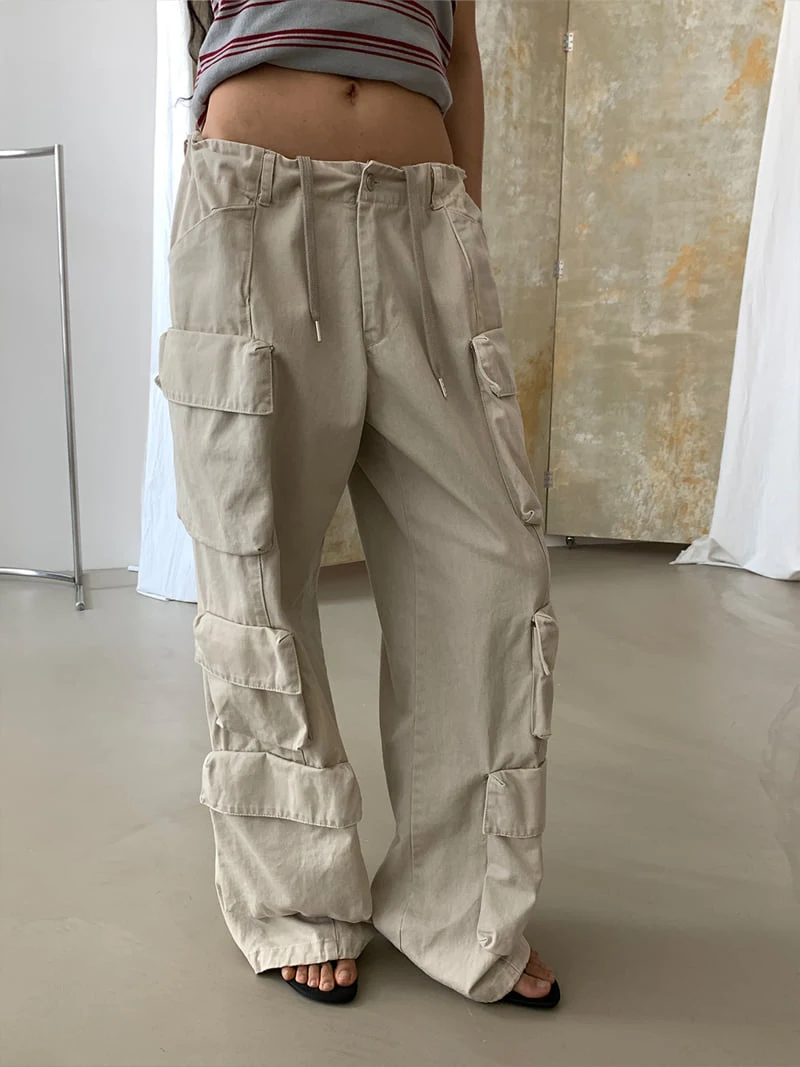 Chav - Korean Women Fashion - #momslook - Beetroot Cargo Pants - 8