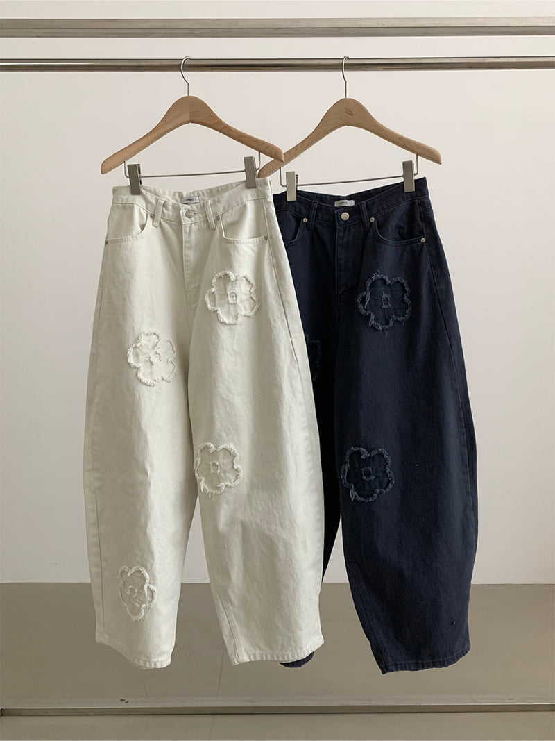 Chav - Korean Women Fashion - #momslook - Lily's Flower Pants - 5