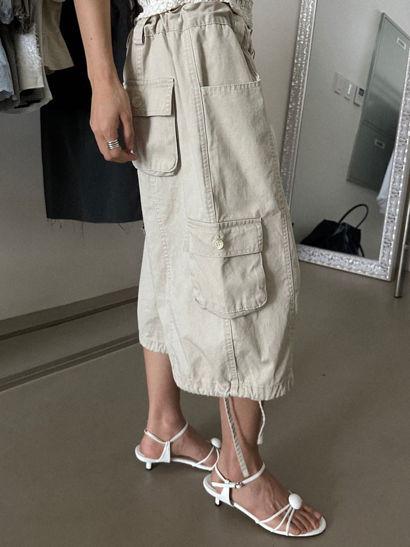 Chav - Korean Women Fashion - #momslook - Eagle Cargo Shorts - 8