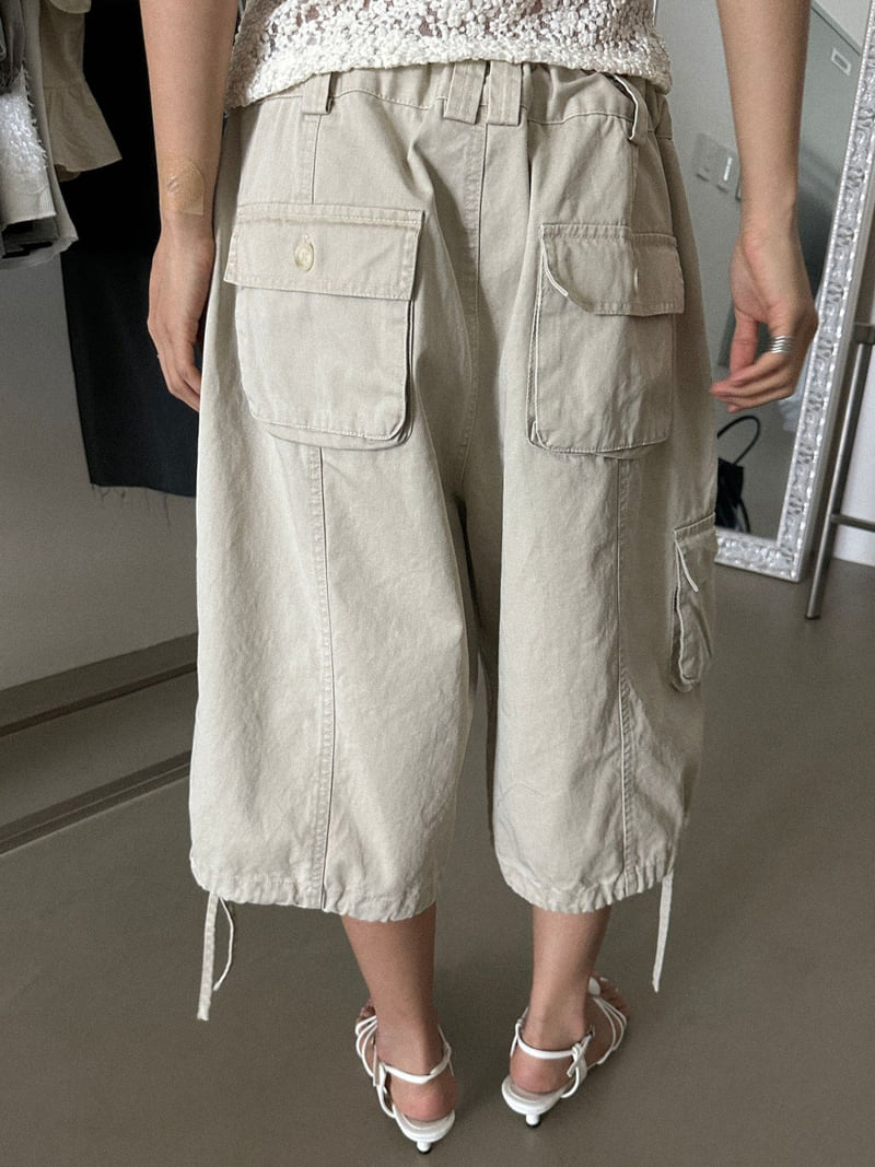 Chav - Korean Women Fashion - #momslook - Eagle Cargo Shorts - 9
