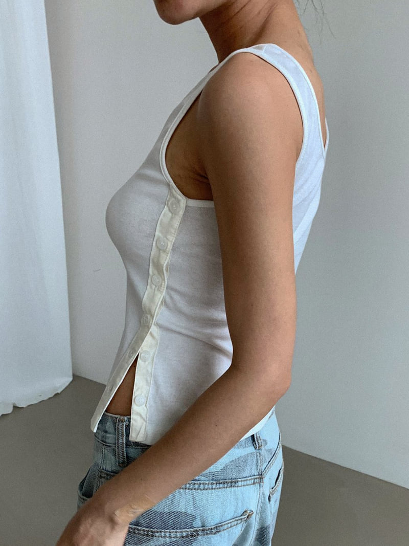 Chav - Korean Women Fashion - #momslook - Choice Sleeveless Shirt - 2