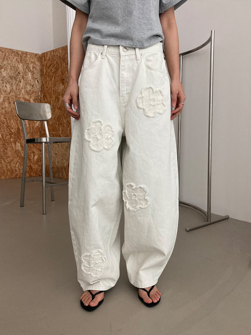 Chav - Korean Women Fashion - #womensfashion - Lily's Flower Pants - 8
