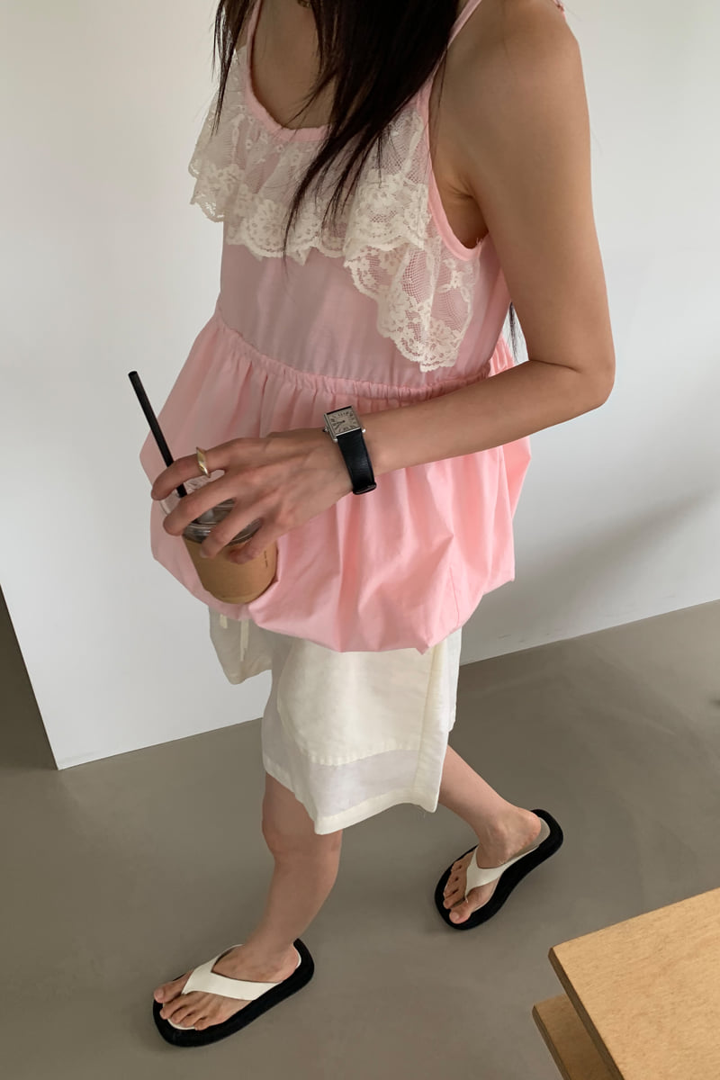 Connaught - Korean Women Fashion - #vintageinspired - Hug Lace Balloon Sleeveless - 6