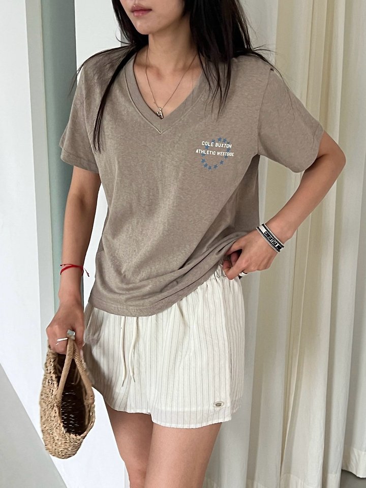 Diana - Korean Women Fashion - #vintageinspired - Call Star V-Neck Tee - 2