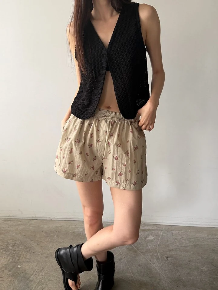 Foset - Korean Women Fashion - #momslook - Floral A-Line Shorts - 10